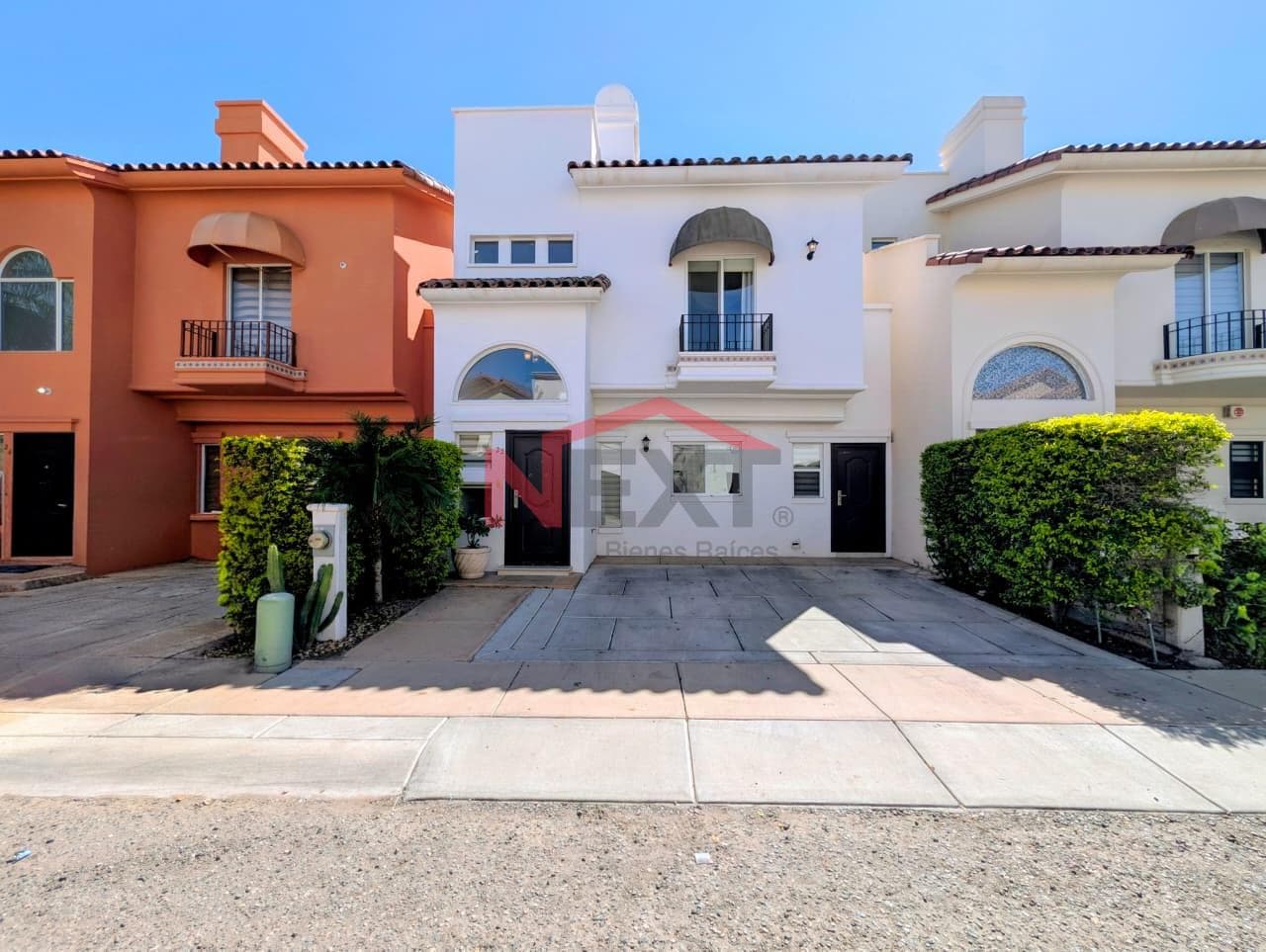CASA EN VENTA EN REAL DE SEVILLA