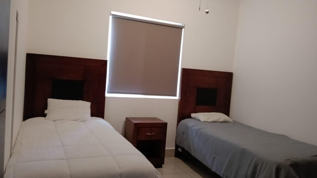 HOUSE FOR RENT: $40,000, CUMBRES PUERTA DE HIERRO, MONTERREY, NUEVO LEÓN.