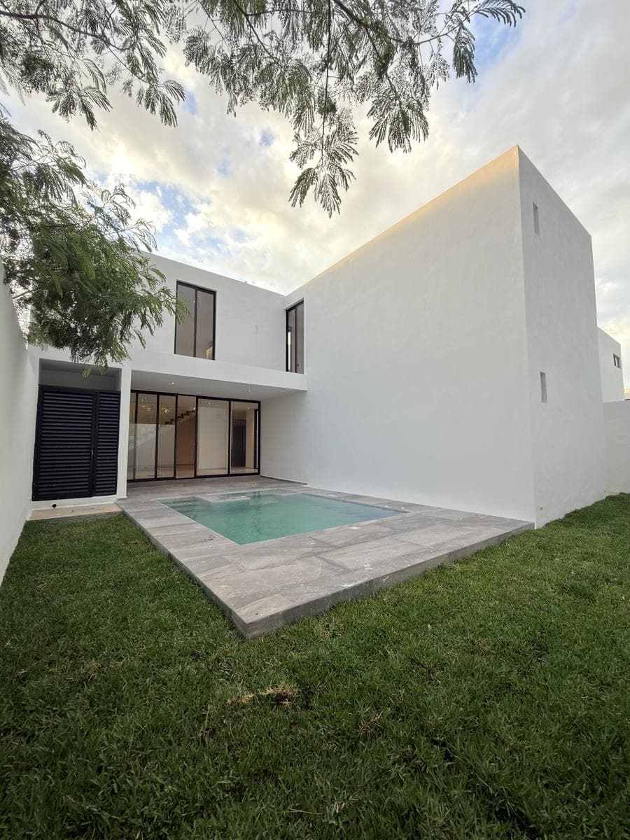 House for Sale in Cholul, Mérida, Yucatán