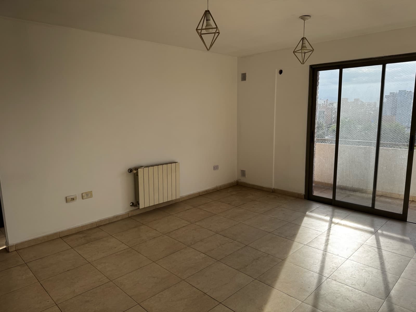 Se Vende Departamento Frente a la Plaza Jeronimo del Barco