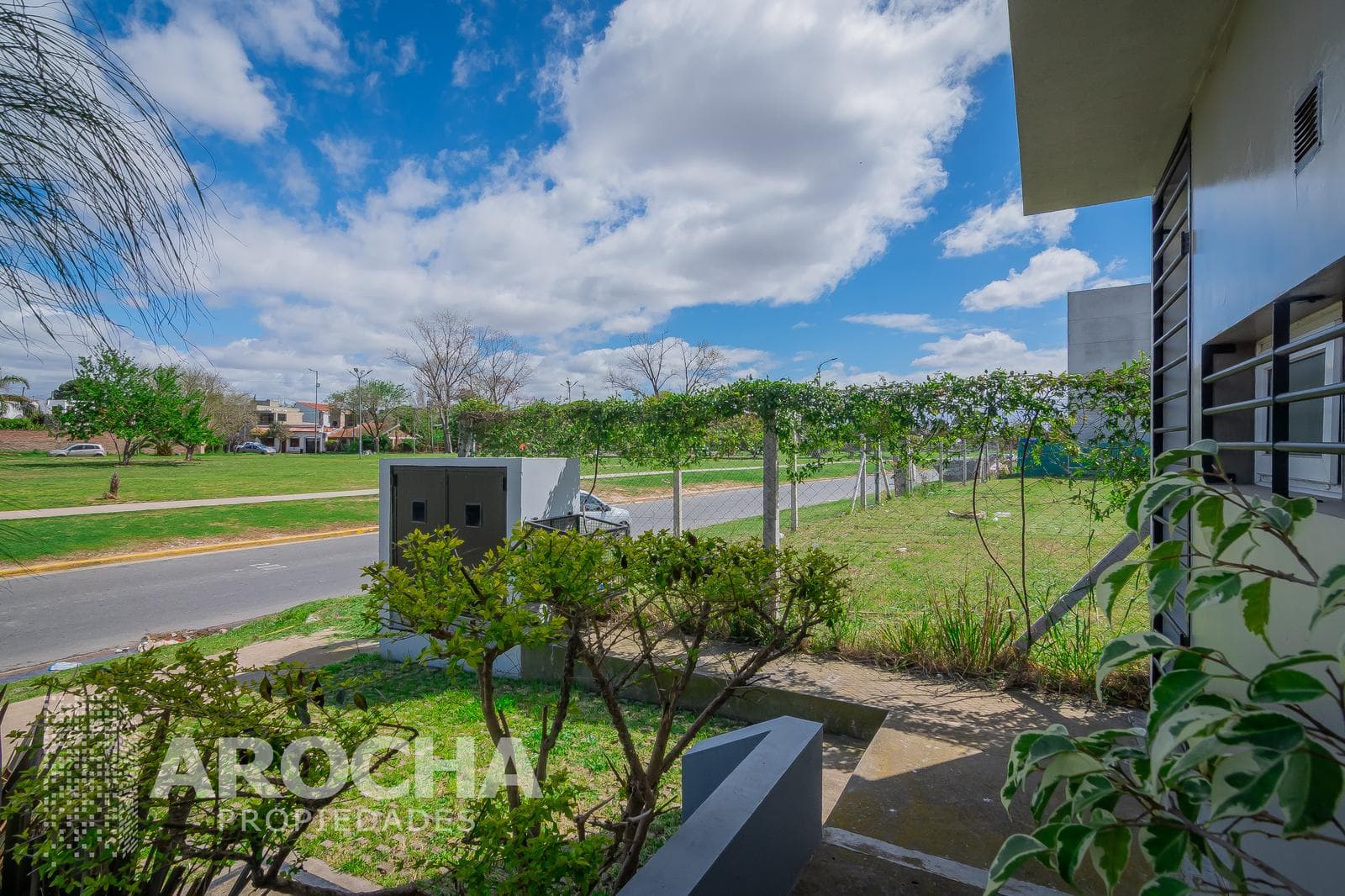 3-room duplex for sale with a garden in Quilmes