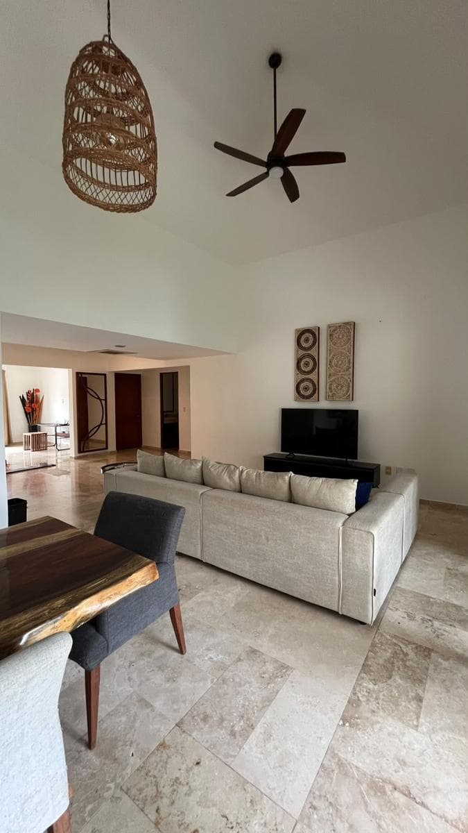Hermoso departamento amueblado en residencial Isla Dorada, Zona Hotelera