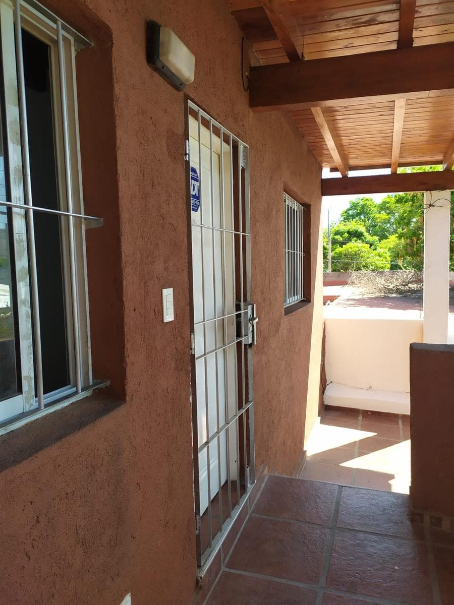 2-bedroom apartment for rent in Villa Cabrera at 1771 Julián Paz Street