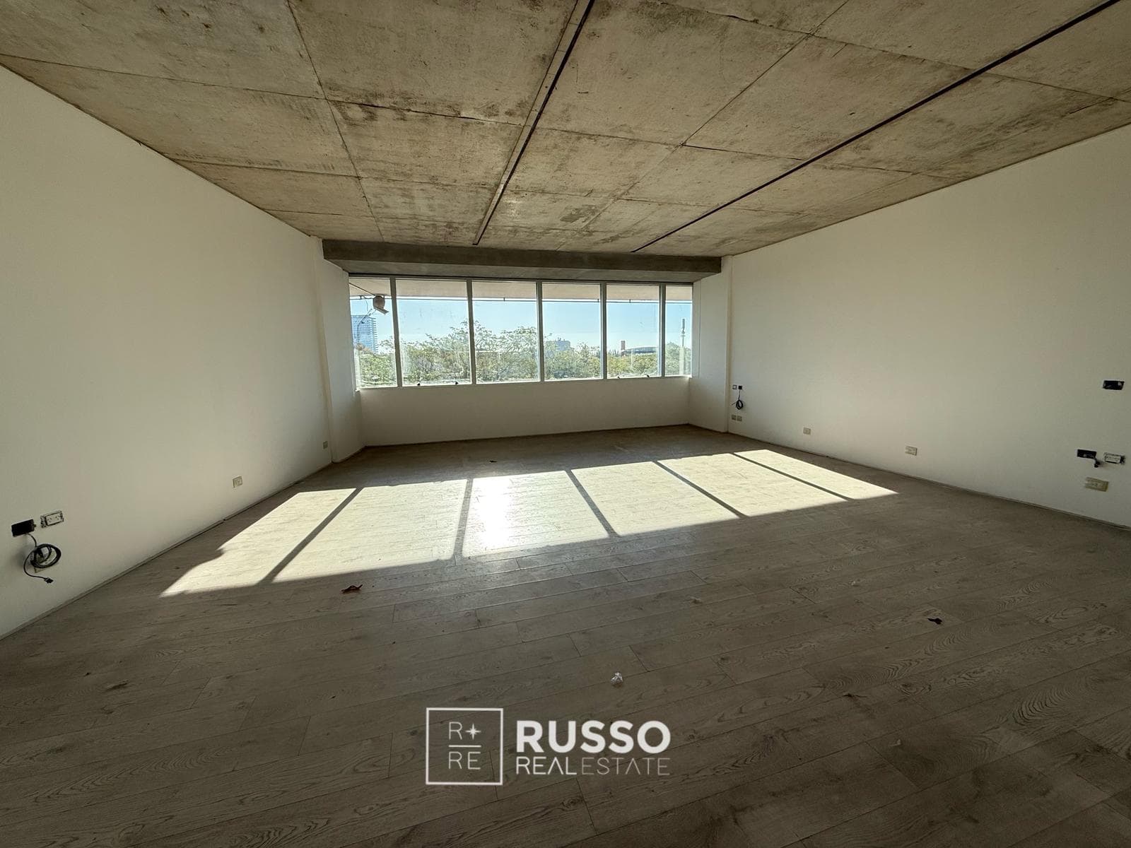 OFFICE FOR RENT, 71 M2 - NORDELTA