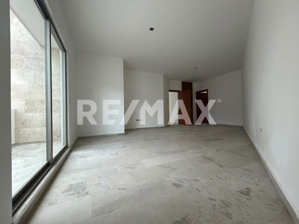 House for Sale in Morelos, Delicias, Cuernavaca