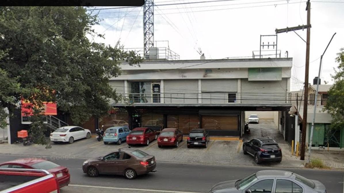 COMMERCIAL SPACE FOR RENT ON AV. LEONES