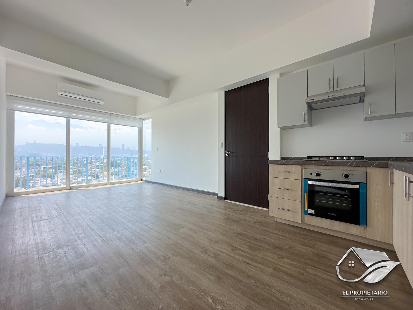 FULLY FURNISHED 2-Bedroom Apartment for Rent // Kyo Radiant – Downtown Monterrey