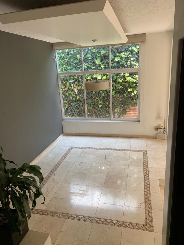 House for Rent in Lomas de las Águilas