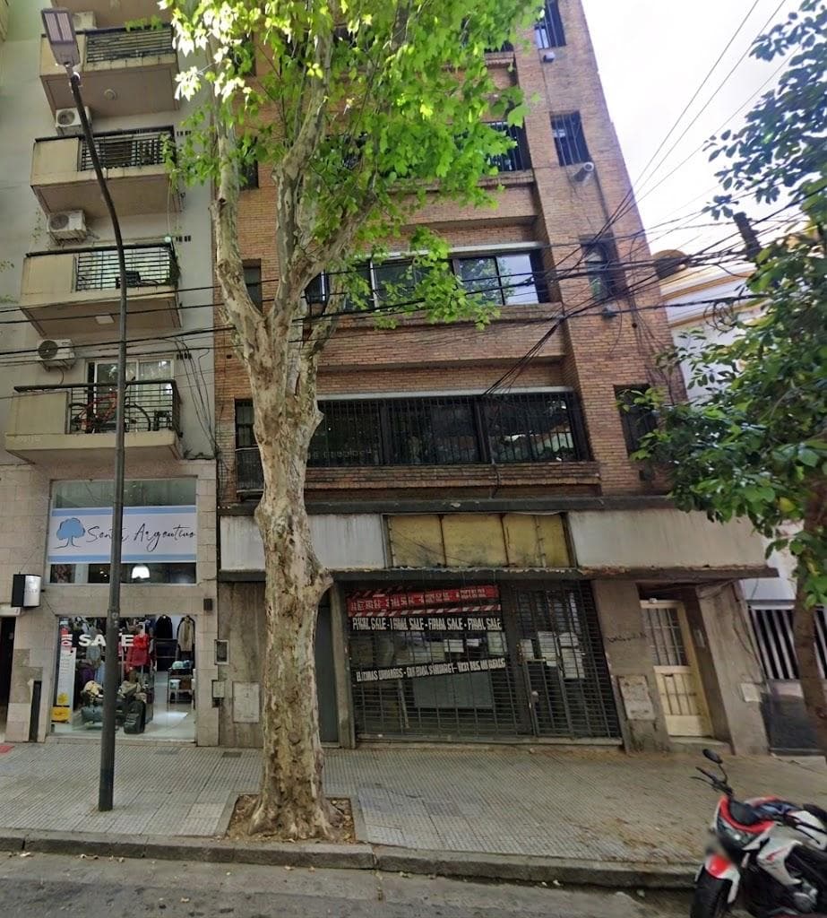 Office building – 5 floors, 160 m² each; street-facing unit – Villa Crespo