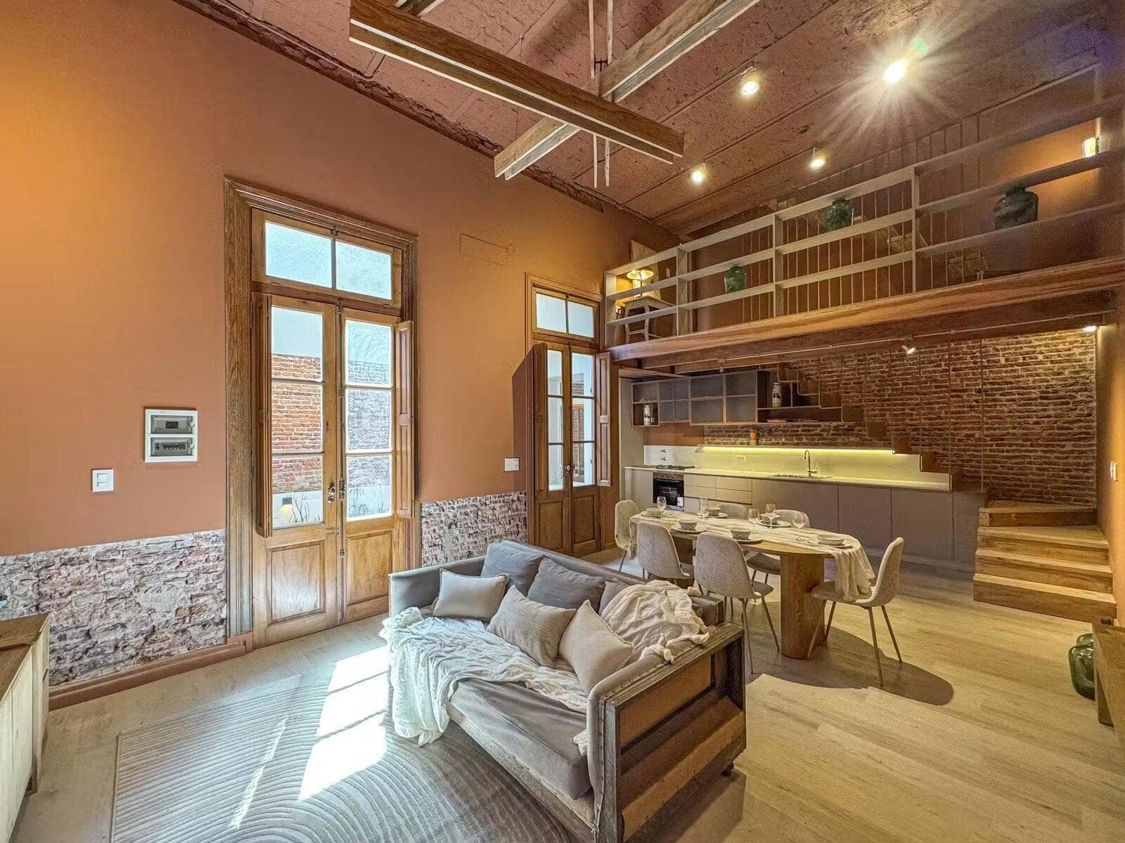 Casa en venta de tres dormitorios en Nuestra Señora de Lourdes, Rosario