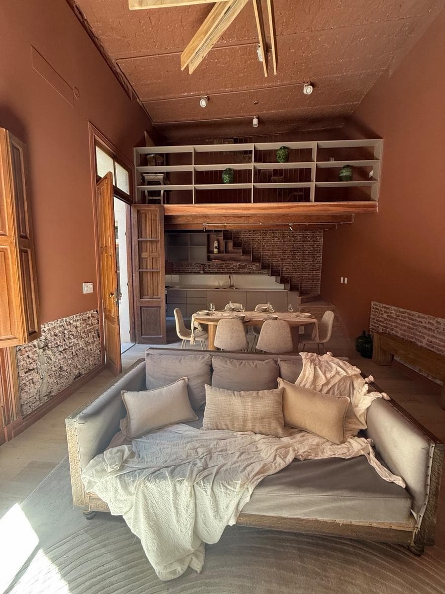 Casa en venta de tres dormitorios en Nuestra Señora de Lourdes, Rosario