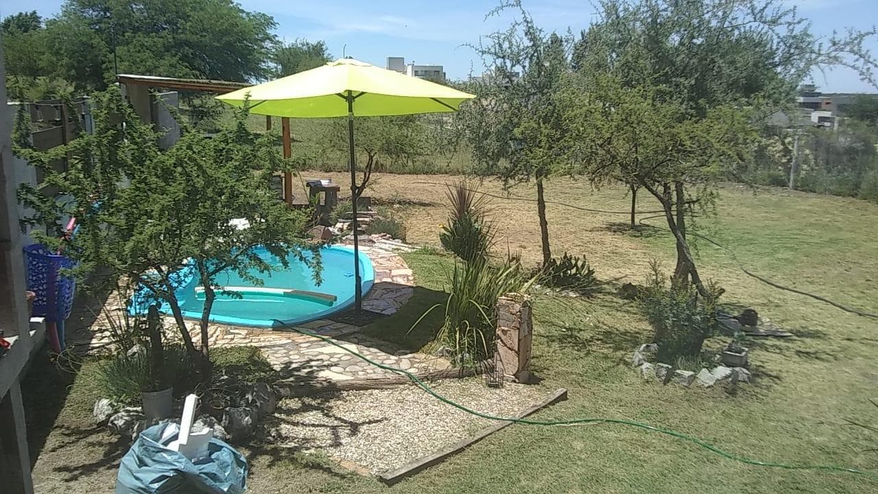 Departamento en Alquiler un Dormitorio con Patio Asador y Pileta