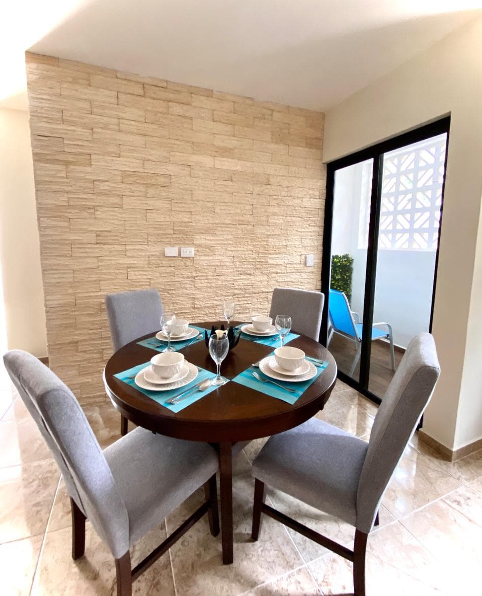 1-Bedroom Apartment in Downtown