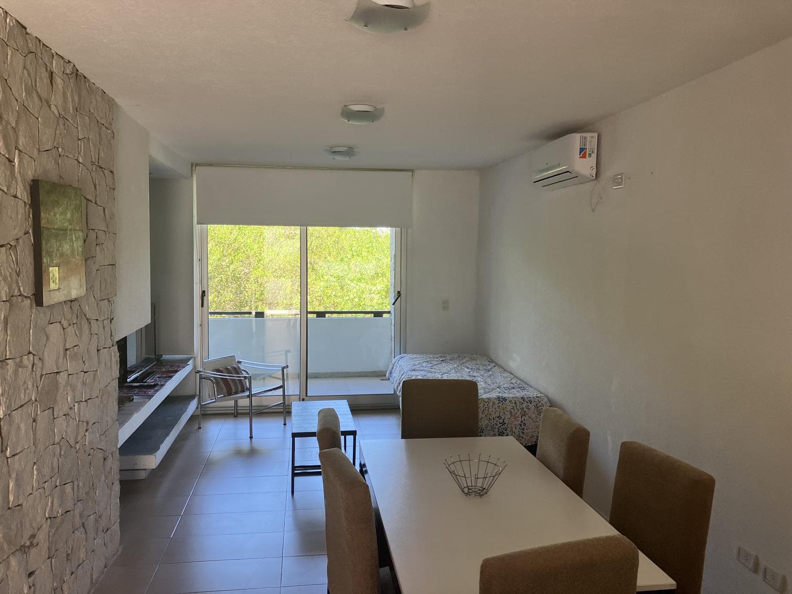Apartment with amenities and services.