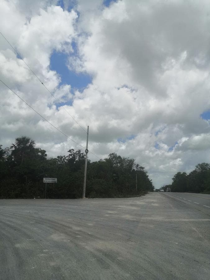 LAND FOR RENT ON THE CANCÚN–MÉRIDA HIGHWAY NEAR HUAYACÁN | STRATEGIC LOCATION AND EXCELLENT CONNECTIVITY