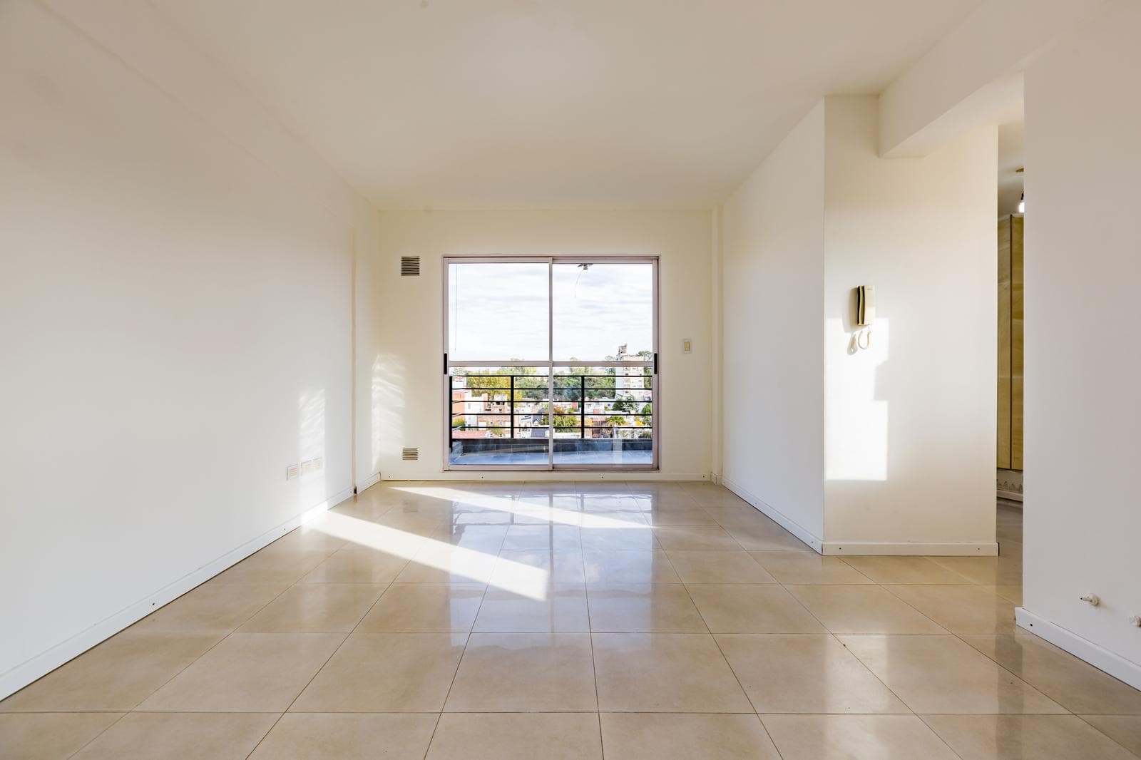 FOR SALE - Apartment - 2 bedrooms and 2 bathrooms - Abasto, Rosario.