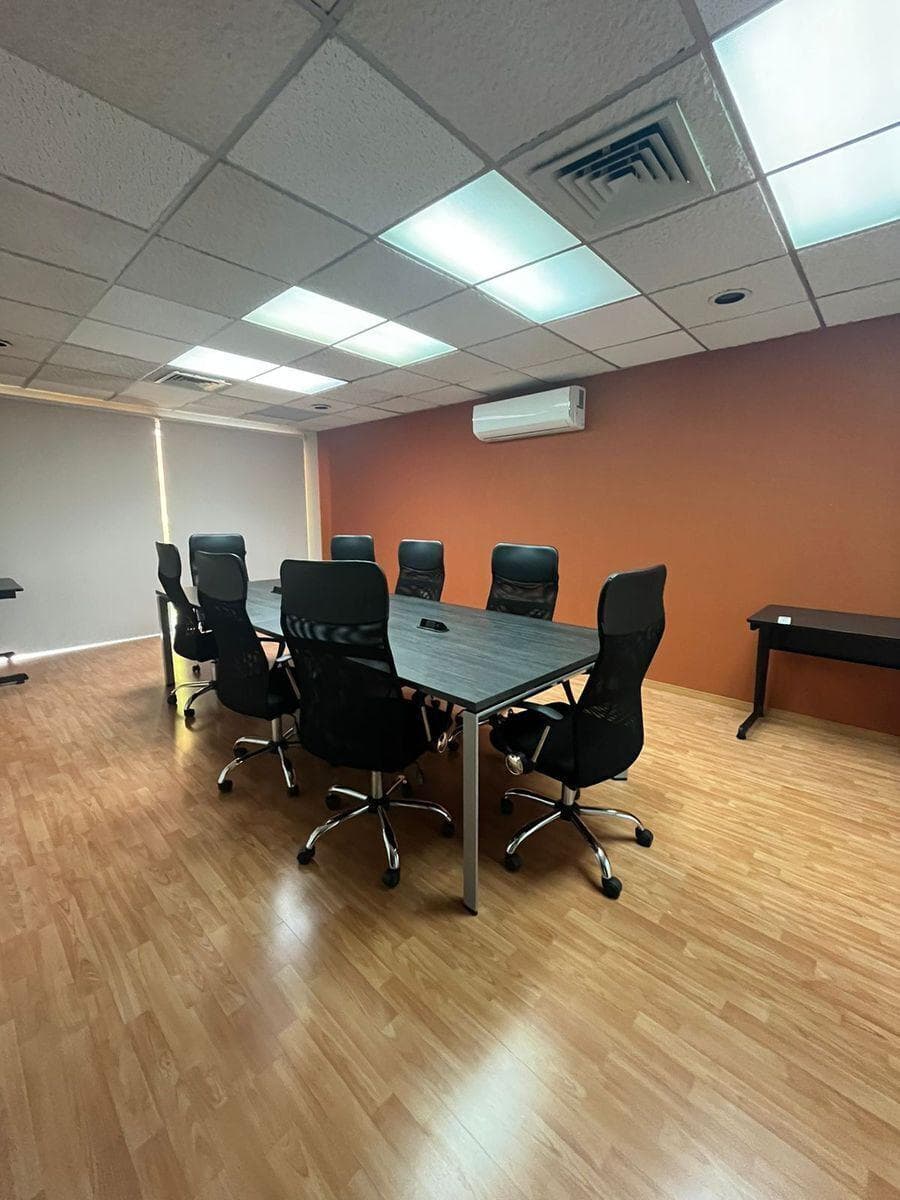 OFFICE SPACE FOR RENT IN REVOLUCIÓN CONTRY, MONTERREY