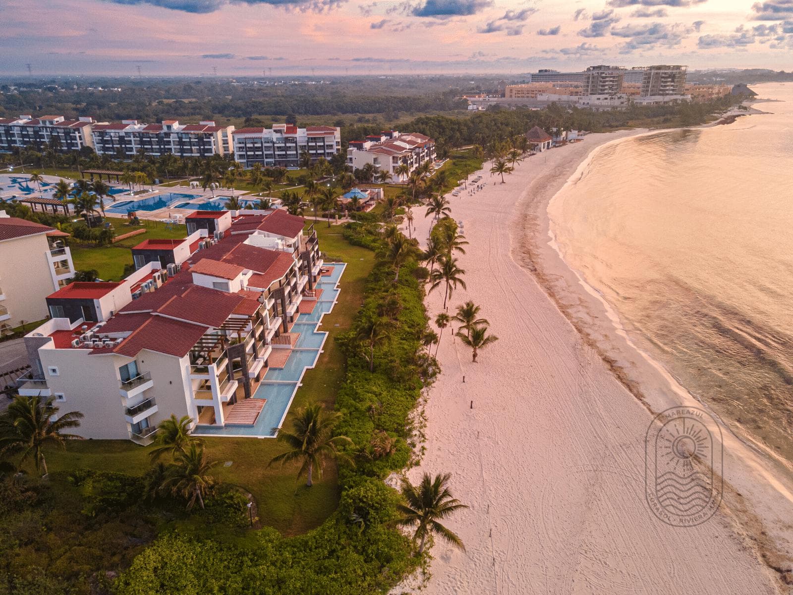 Apartment for sale with an ocean view