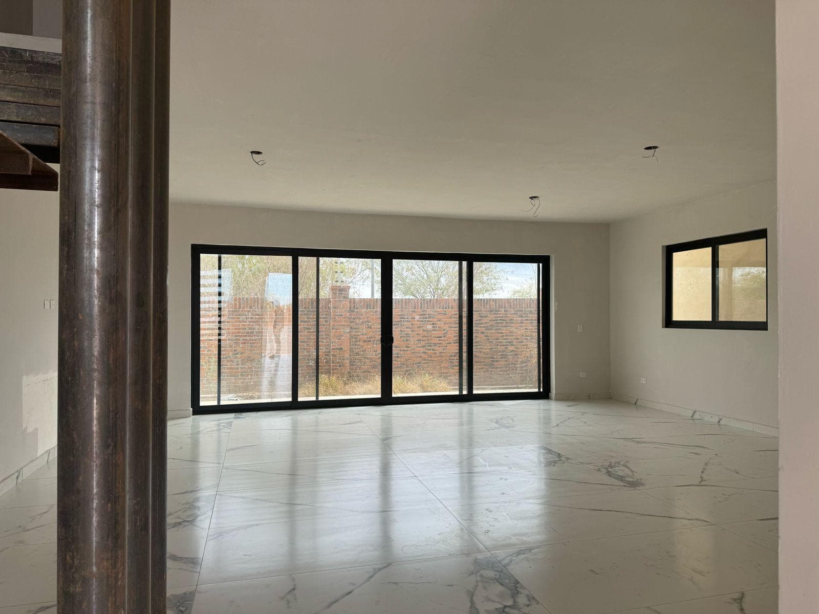 Brand-New House for Sale in Altozano Residencial