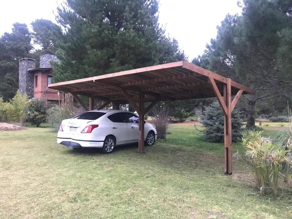 Modern 5-room house on a great lot