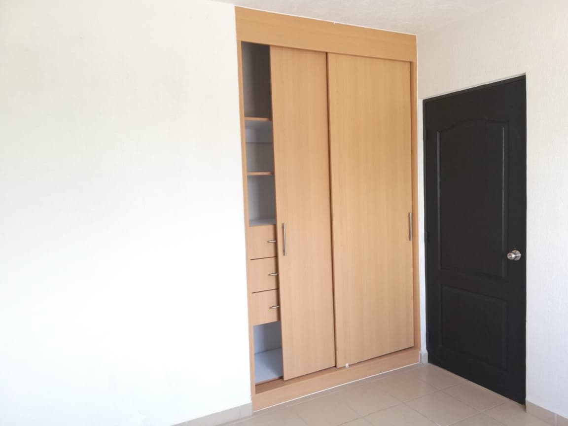 HOUSE FOR RENT IN RINCONES DEL MARQUES