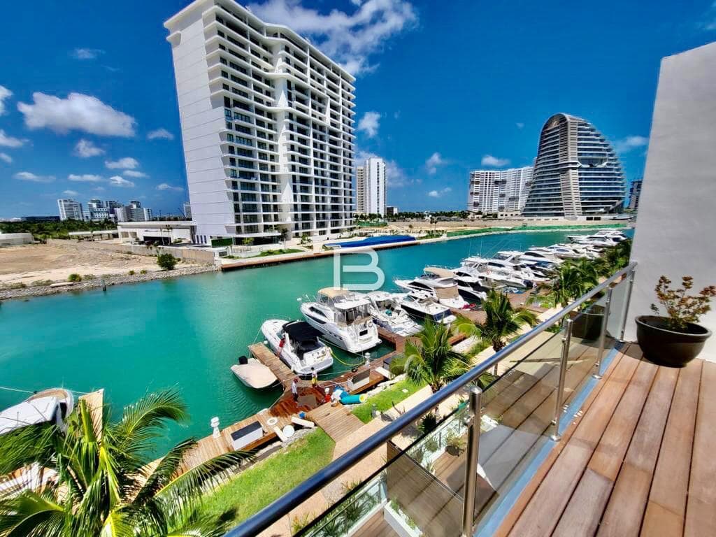 House for Rent at Canal Homes Puerto Cancún