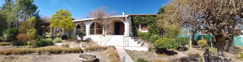 Three-bedroom house located in the La Cañada neighborhood
