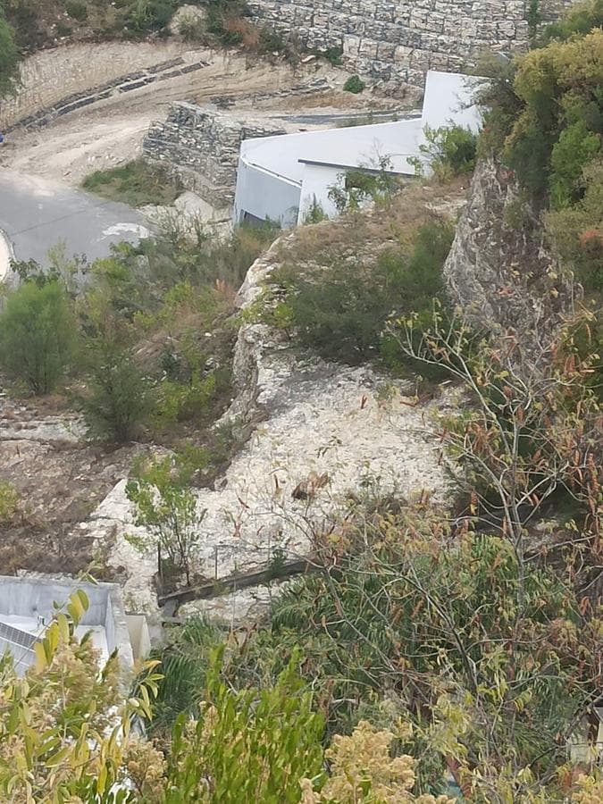 Land - Las Aguilas