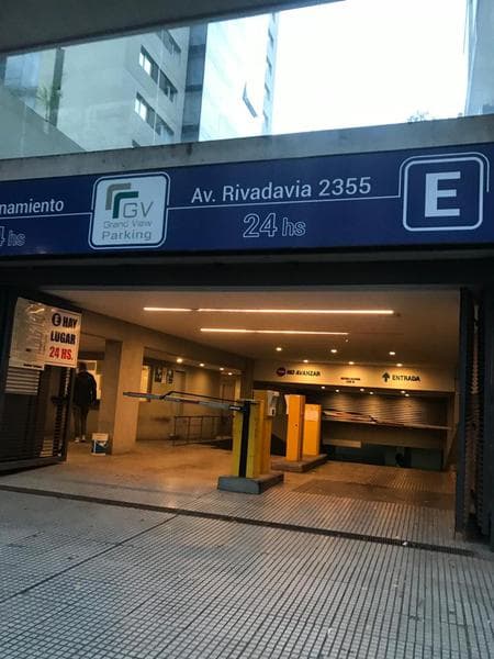 Grand View - 2300 Rivadavia - Garage - Balvanera