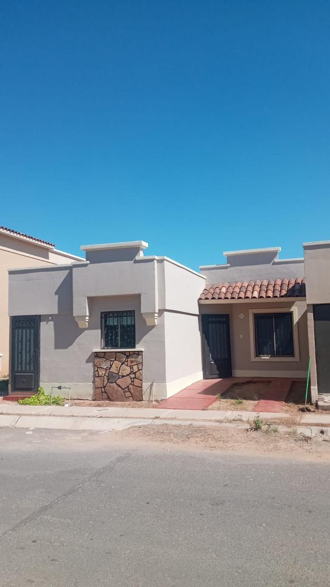House for Sale in Urbi Villa del Cedro