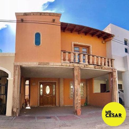 House for Sale in the Misión San Jerónimo Subdivision