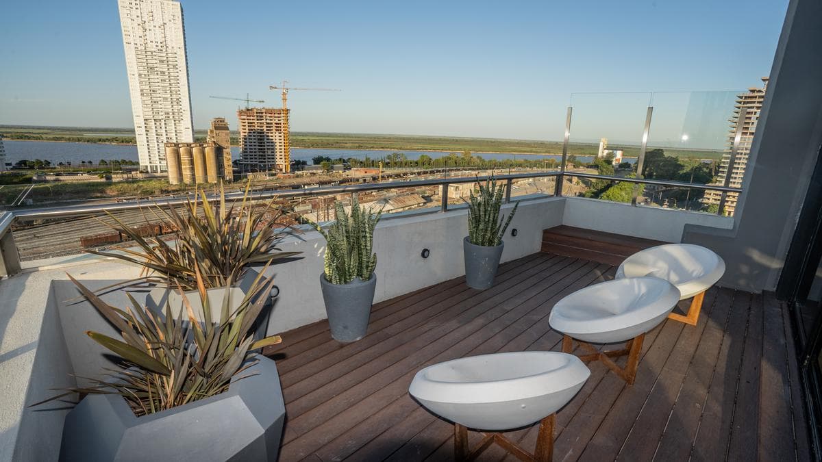FOR SALE/FINANCING - 3-bedroom apartment - Amenities - Pichincha, Rosario.