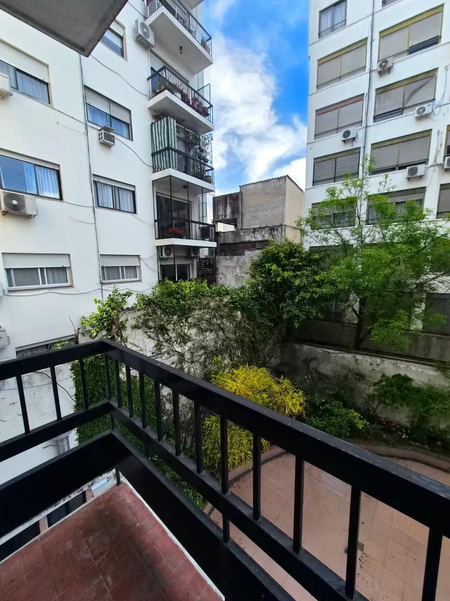 2-Bedroom Apartment in Colegiales with Amenities!!