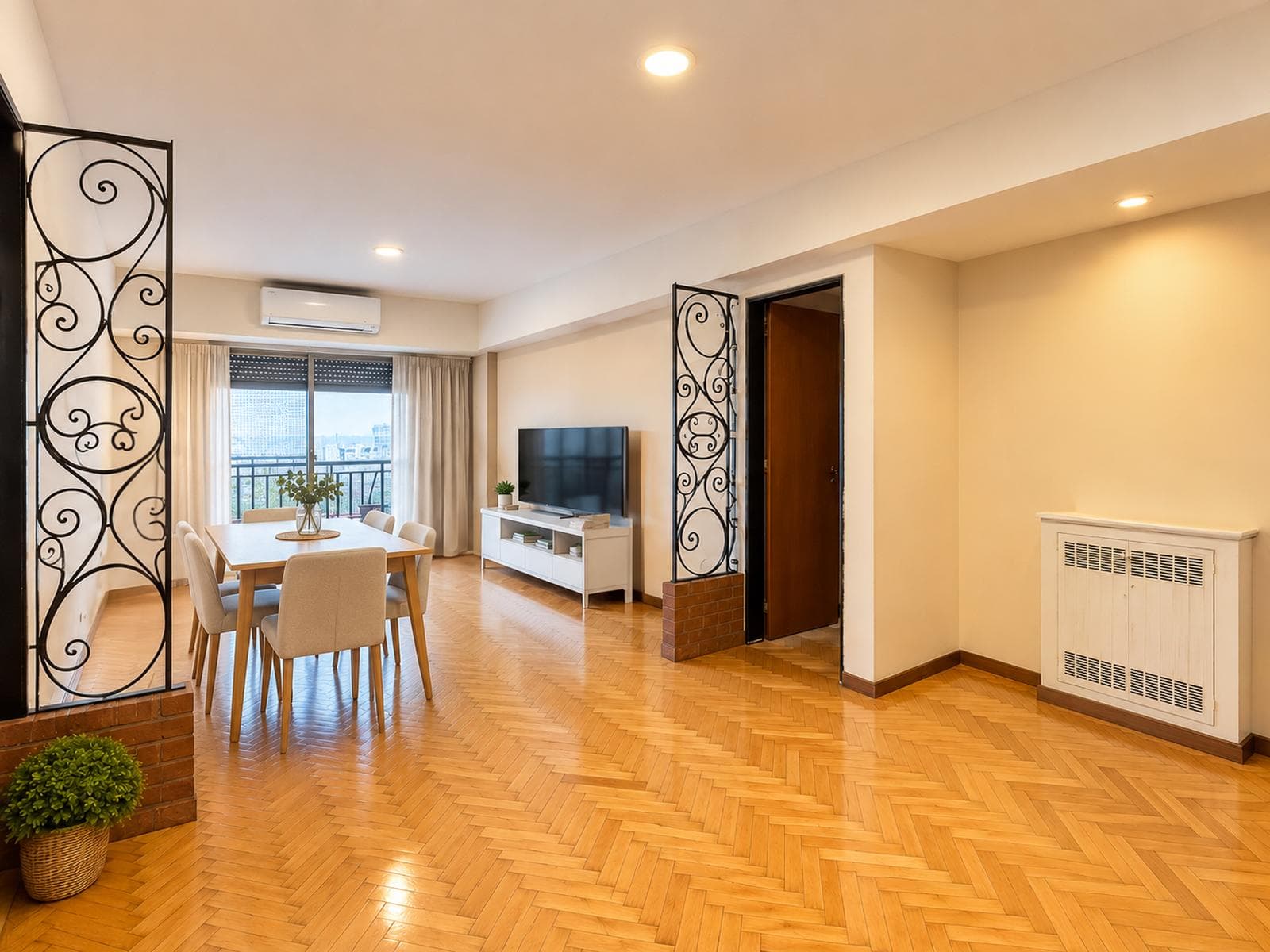 Venta departamento 3 ambientes con Balcón en Caseros Centro - Vista Abierta