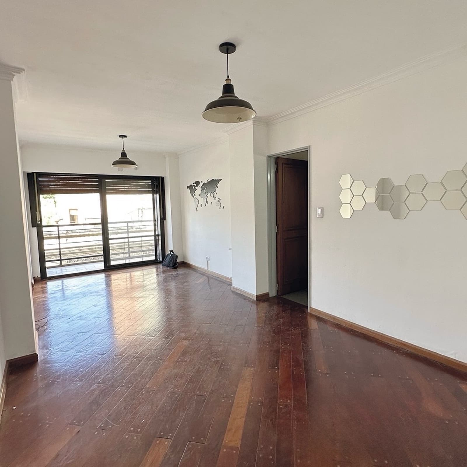 Departamento 3 Dormitorios, 2 Baños Con Cochera, APTO CREDITO - Barrio Martin, Rosario