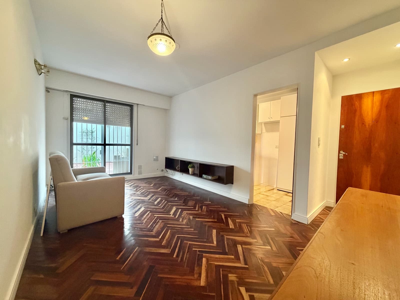 Departamento 1 Dormitorio con Patio, Zona Río - Centro, Rosario