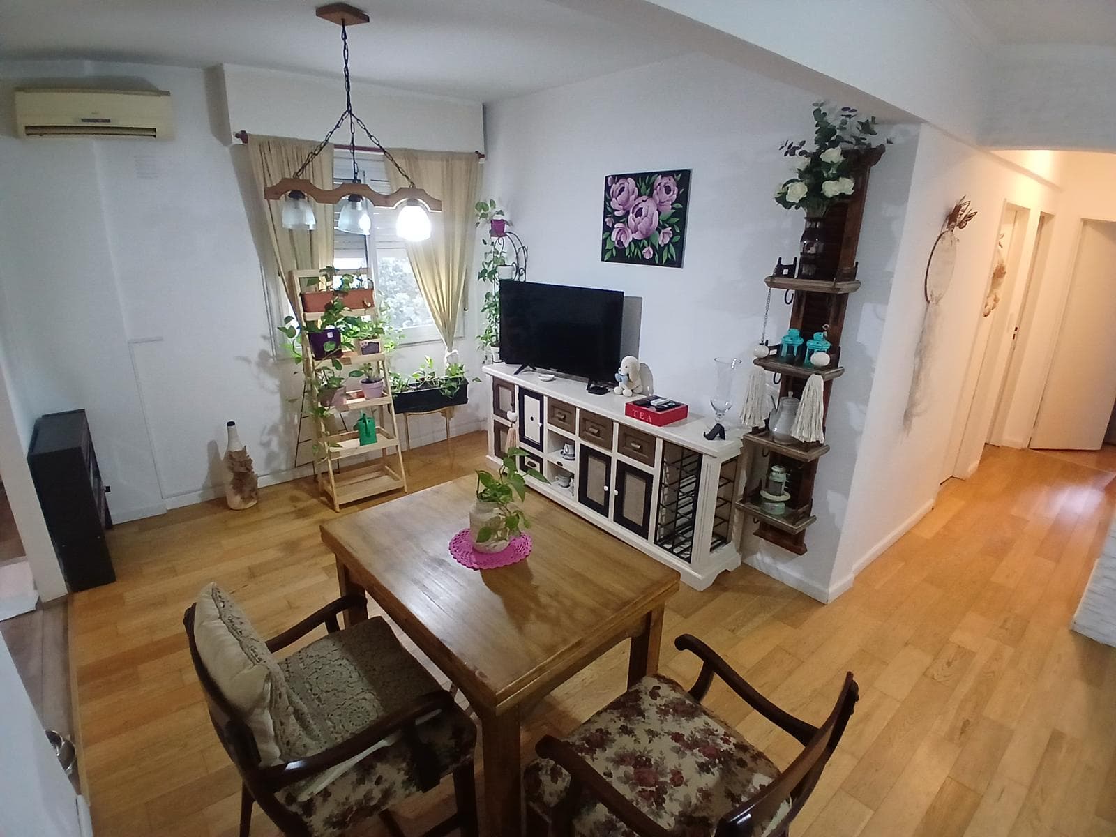 Impeccable 3-Bedroom Apartment in the Guemes Neighborhood of Avellaneda FOR SALE