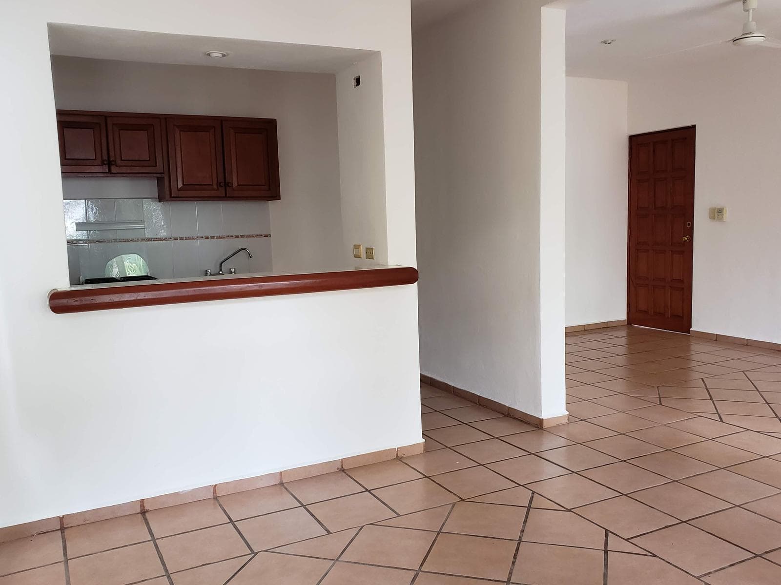 APARTMENT FOR RENT IN SM 17, 3 BEDROOMS