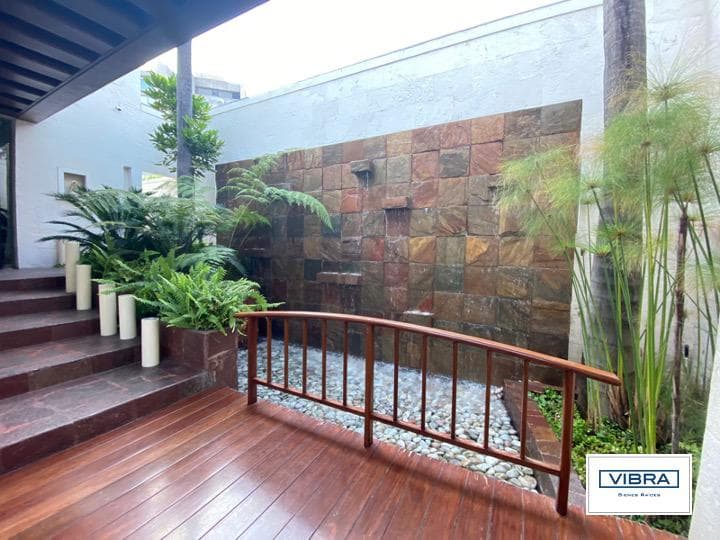 Magnificent home with a pool for sale in Lomas de Chapultepec, Mexico City