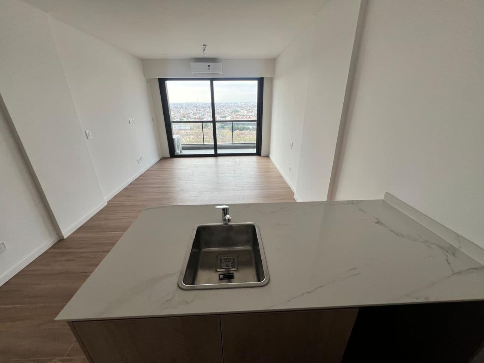 Departamento ,Remedios De Escalada,Monoambiente en torre Full amenities