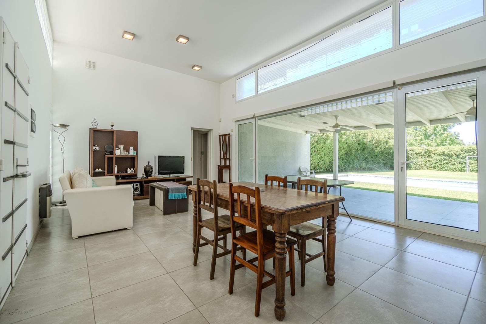 FOR SALE - House - 2 bedrooms - Roldan, San Lorenzo