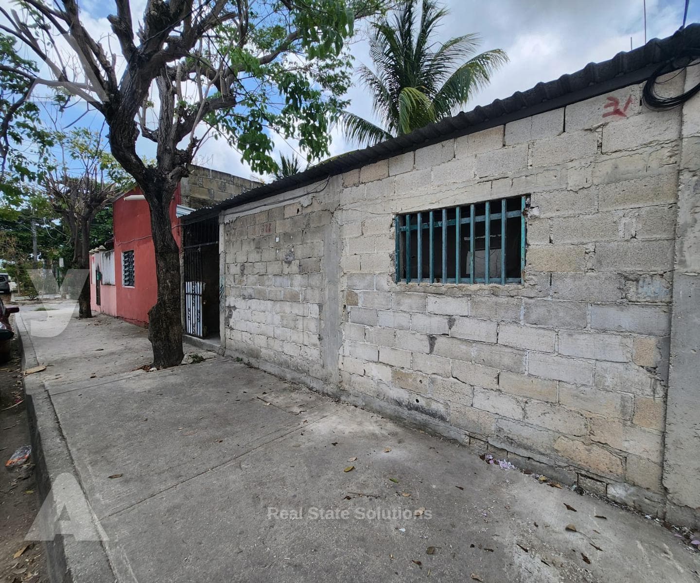 House for Sale, 4 Bedrooms, Corner Lot, Backyard, Region 238, North Cancún
