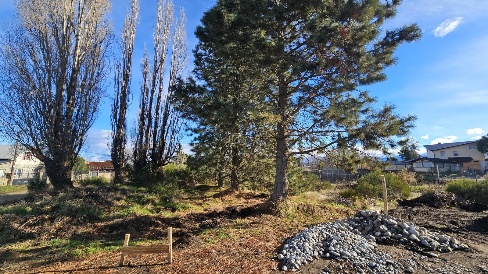 Bo. Dina Huapi - near Route 40