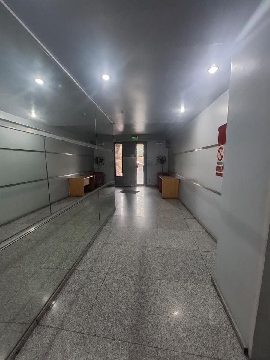 Depto en alquiler en Nva Cba Av Poeta Lugones 230 frente al Parque Sarmiento servicios activos!