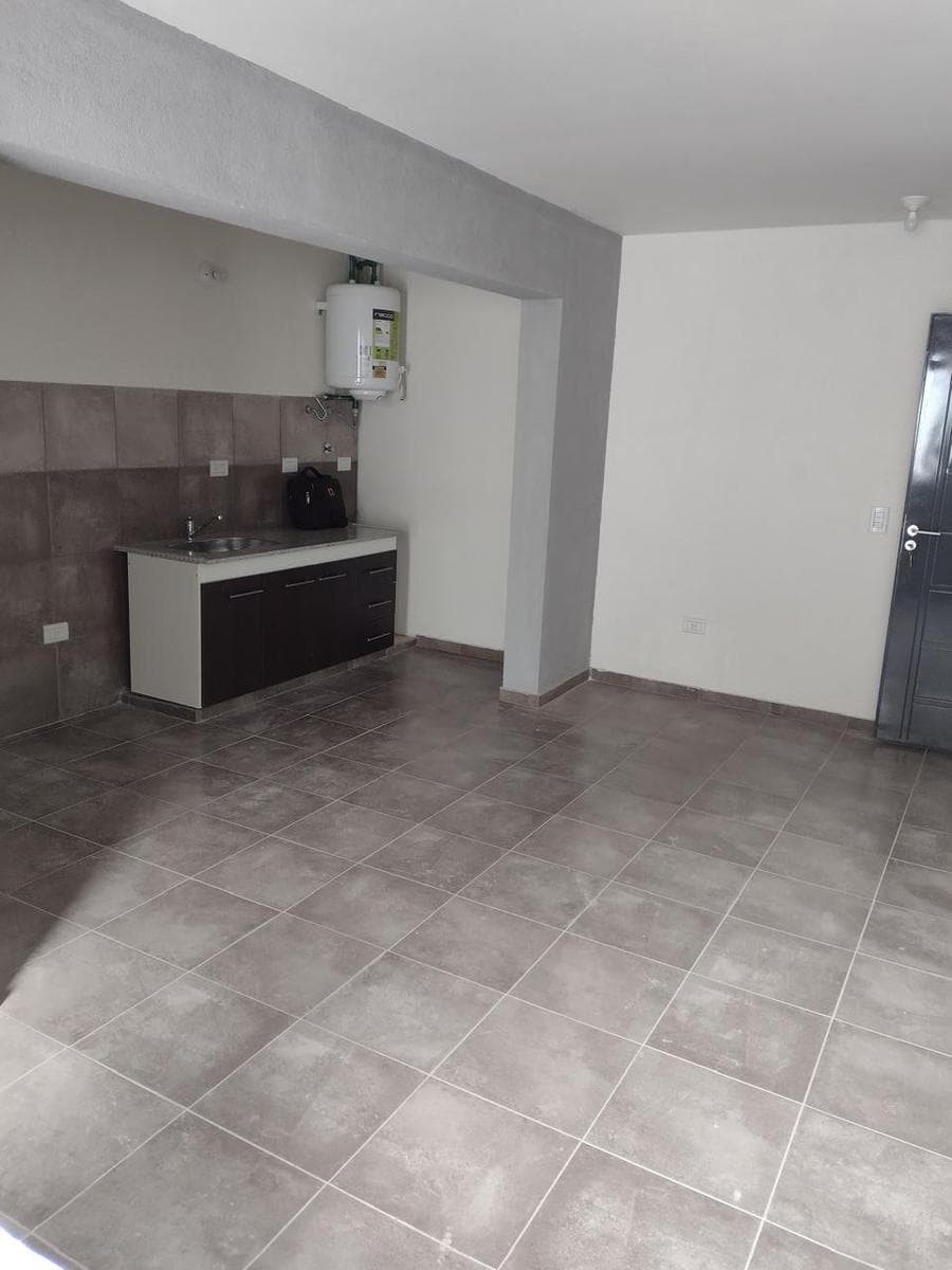 Alquilo Dpto B° Alto Alberdi 1 Dormitorio con Patio