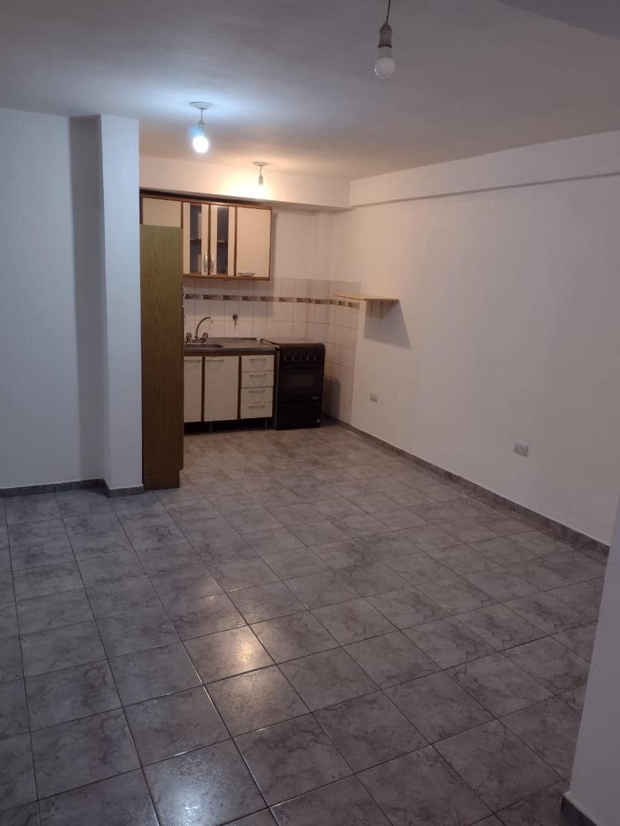Alquilo Departamento 1 Dormitorio Barrio Alberdi