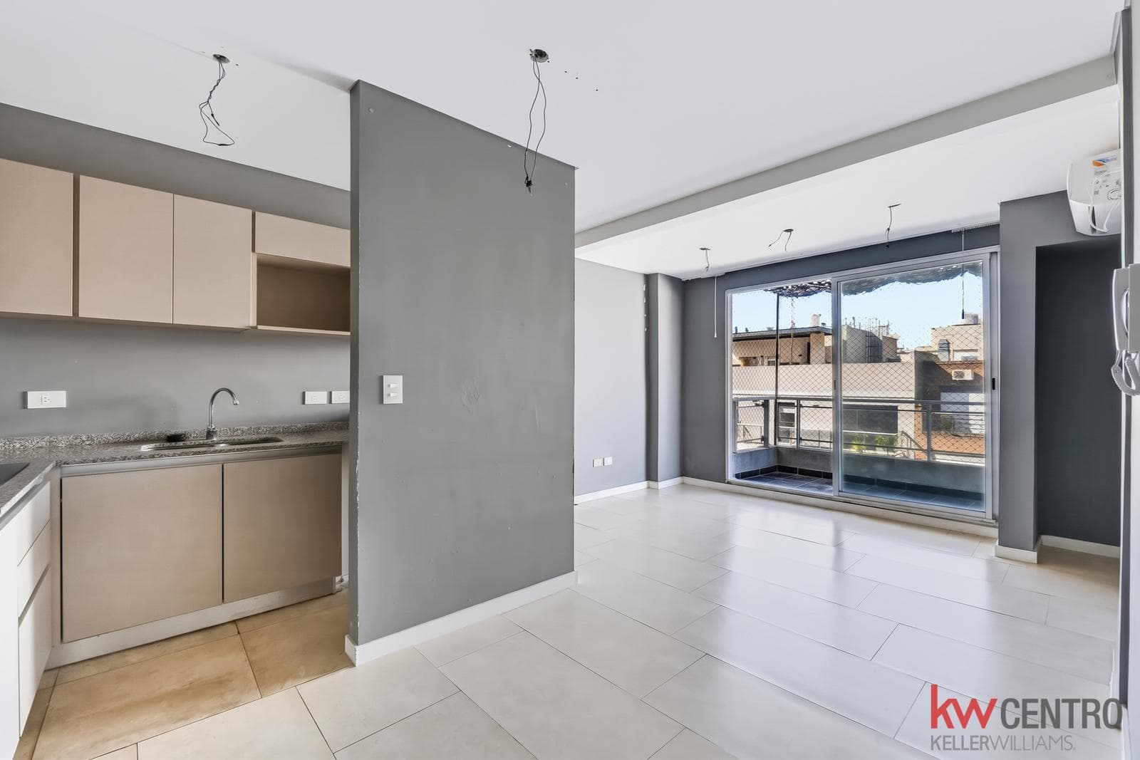 Departamento en Villa Urquiza de 3 ambientes en Piso 10 con balcón aterrazado