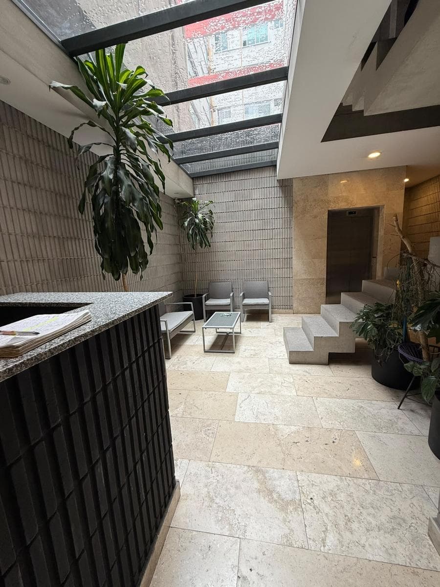 Departamento en Venta en la Calle de Eugenia con Balcon!!!