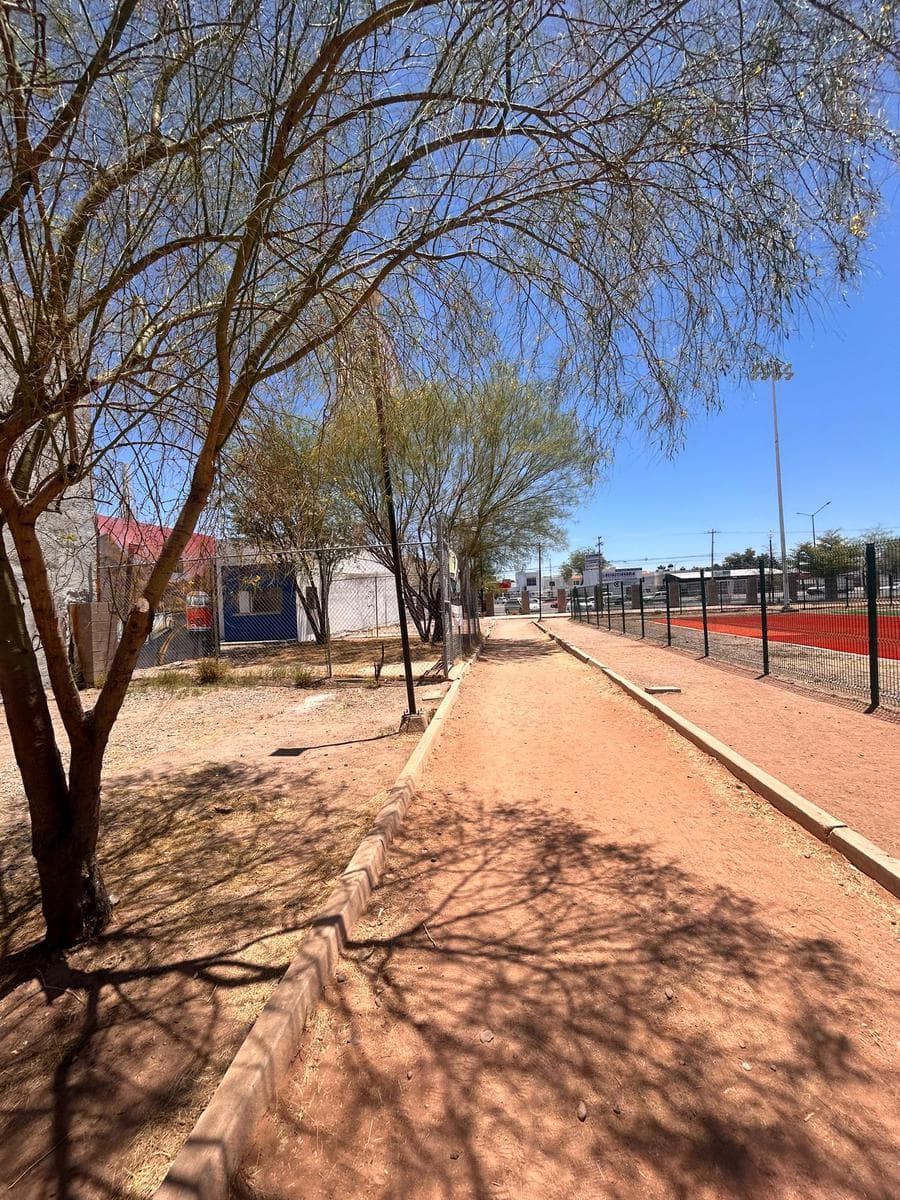 Land for rent on Boulevard Camino del Seri