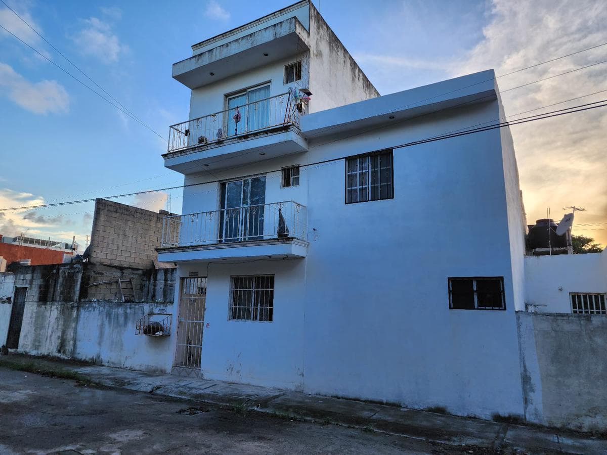 CUARTERIA Building for Sale, 12 Bedrooms with Bathrooms, Villas del Mar, North Cancún.